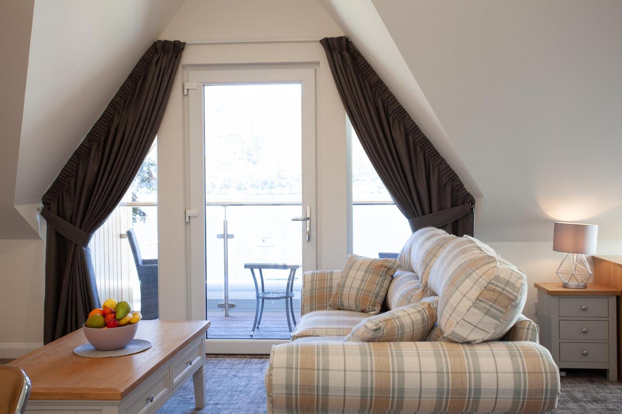 Lochiel Villa Guest House フォート・ウィリアム エクステリア 写真