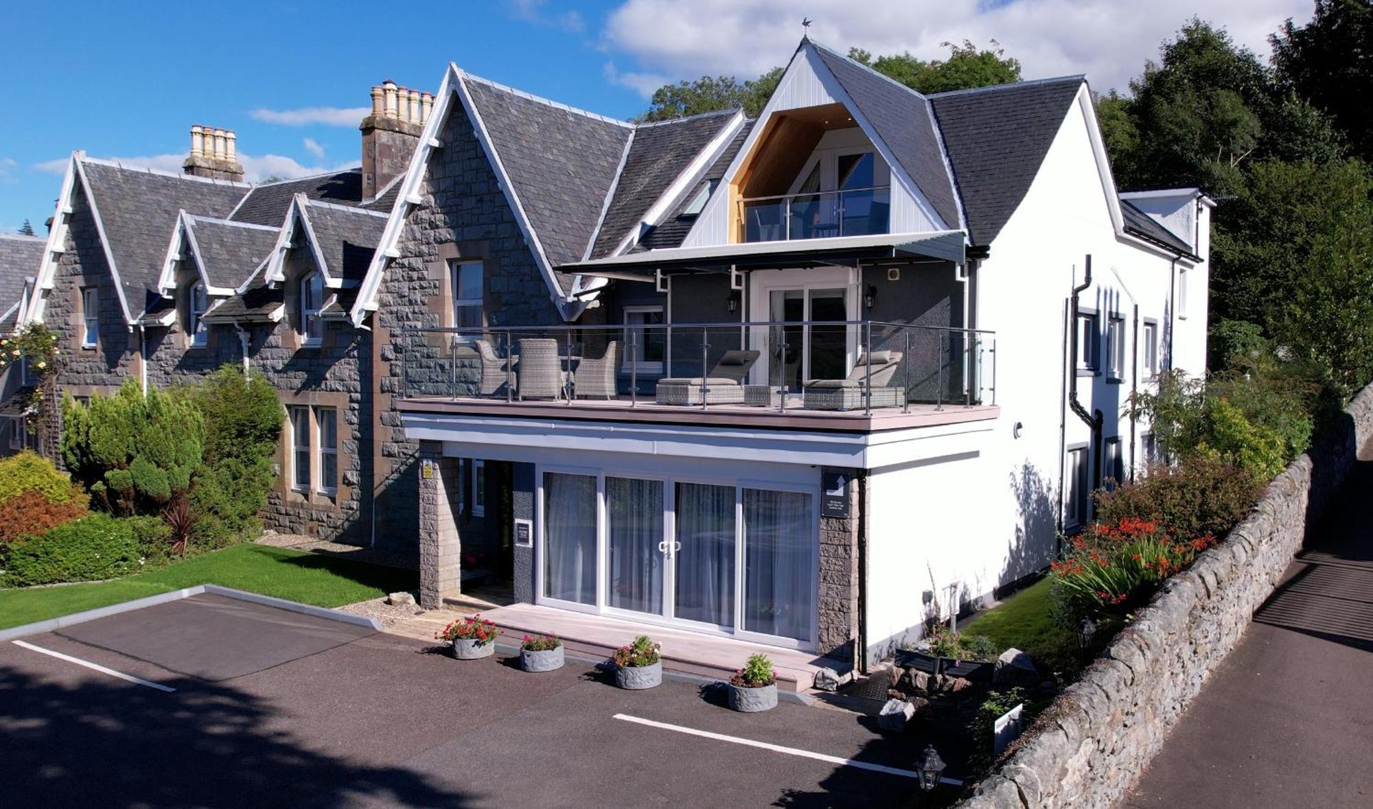 Lochiel Villa Guest House フォート・ウィリアム エクステリア 写真